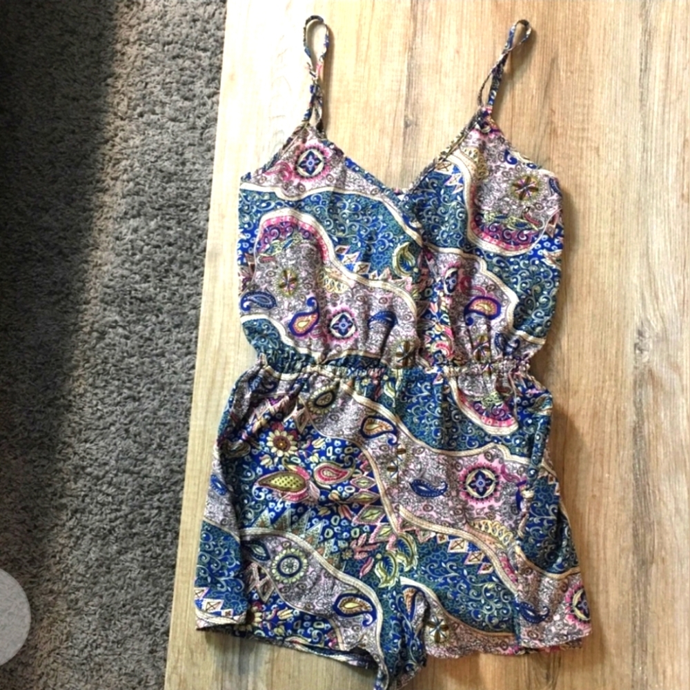 SANS SOUCI small Patterned Romper